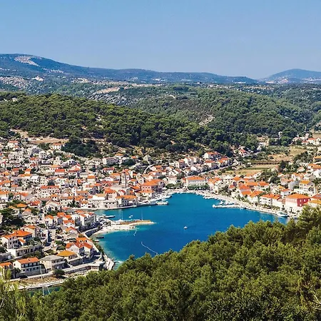 Stunning In Brac בית נופש